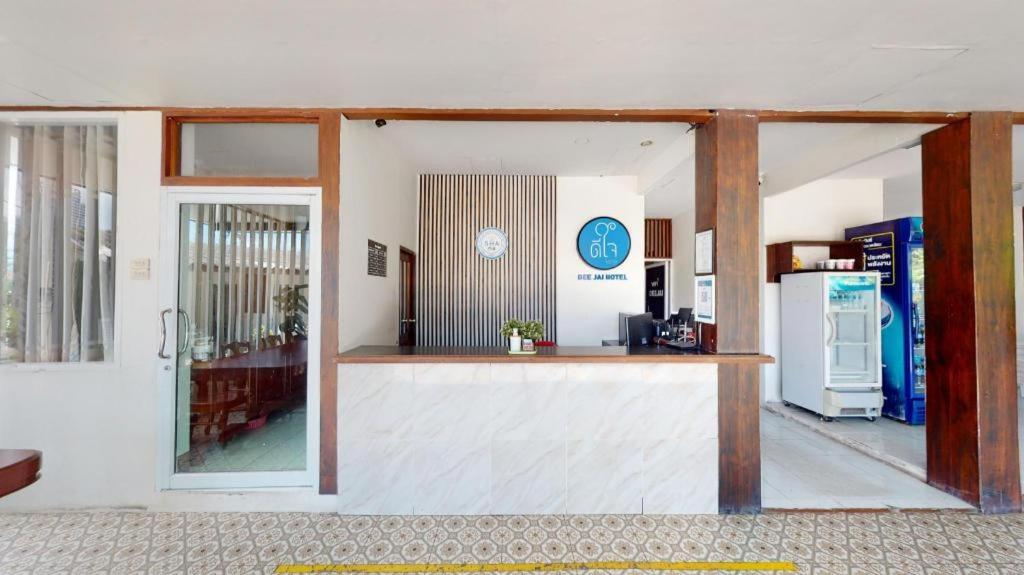 Deejai Hotel Si Racha Εξωτερικό φωτογραφία